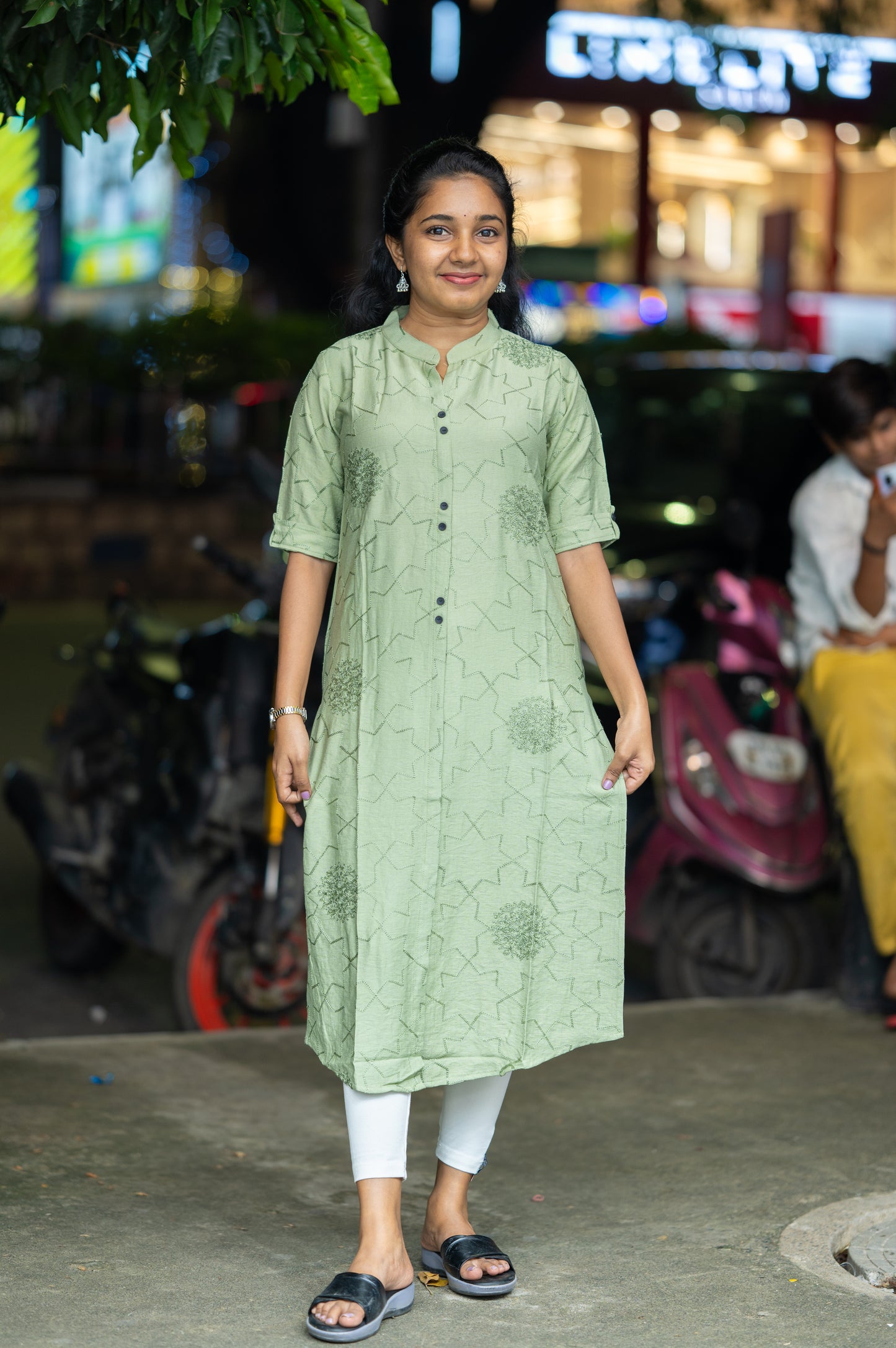 SIDE OPEN KURTHI
