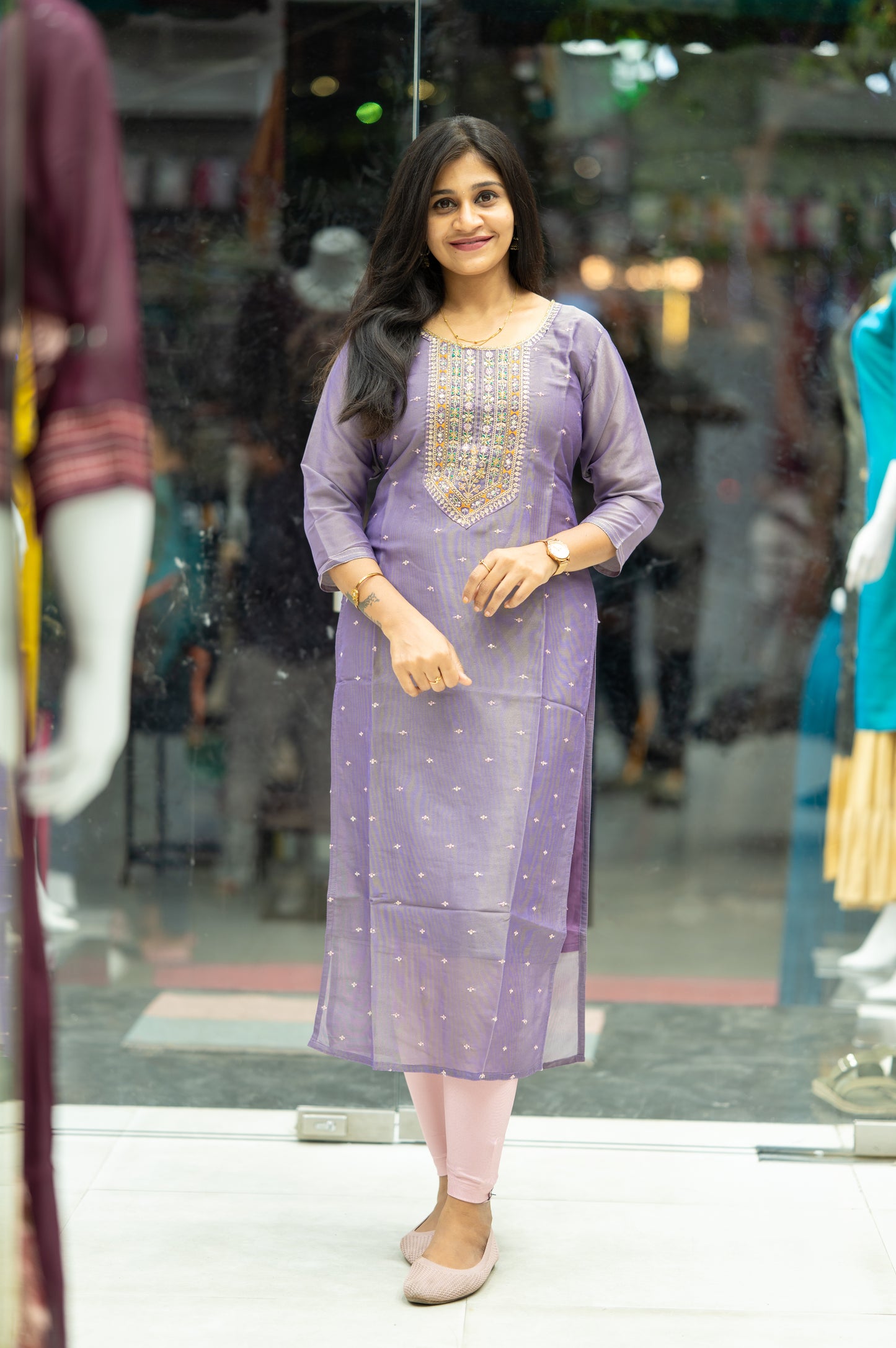SIDE OPEN KURTI {D.NO SC0007}