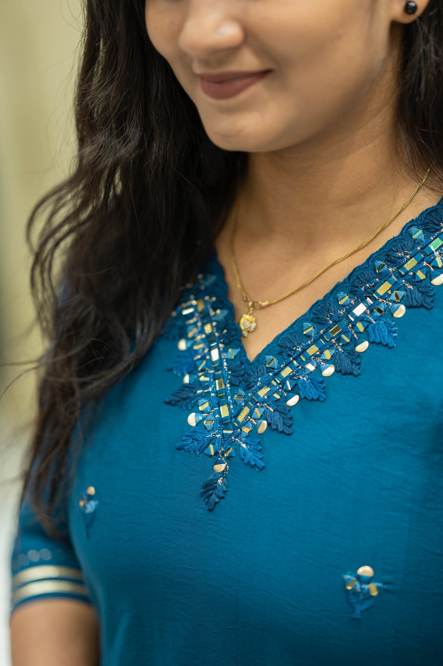 SIDE OPEN KURTI {D.NO SC0005}