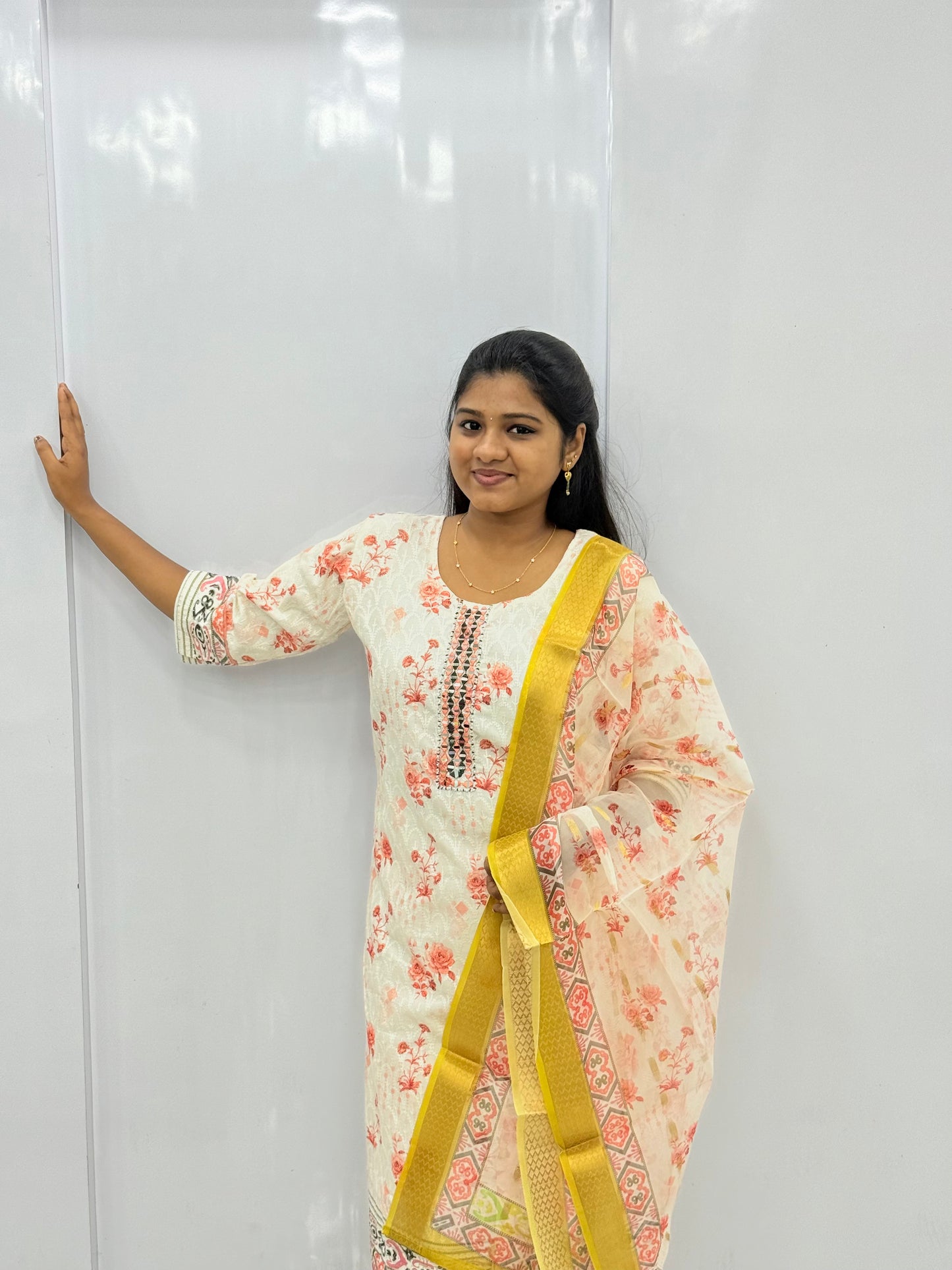 CHUDITHAR SET {D.NO RC0077}