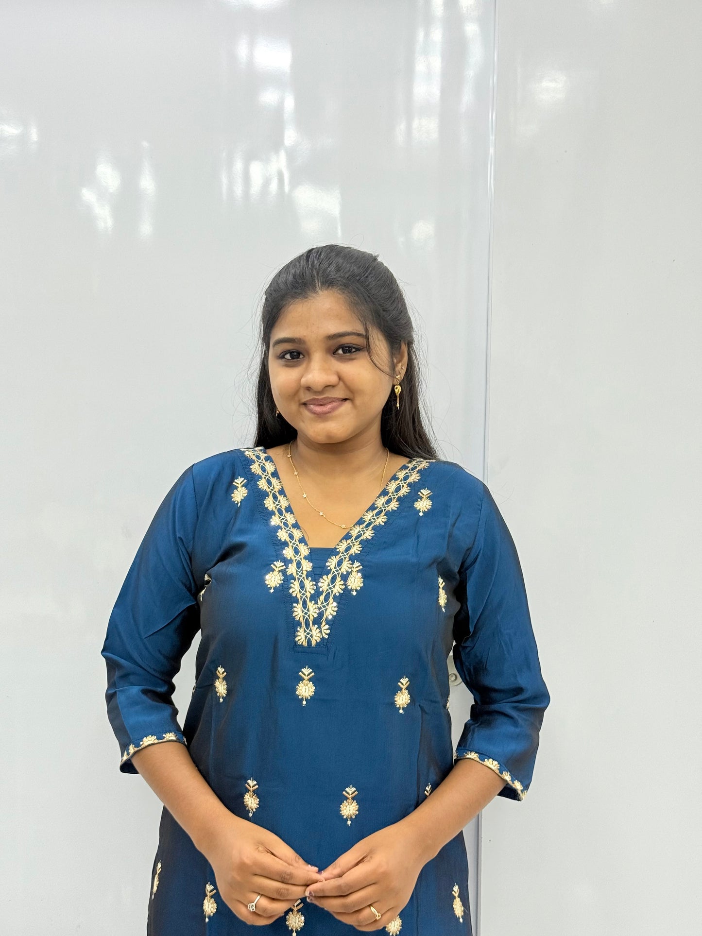 SIDE OPEN KURTI {D.NO SC0058}