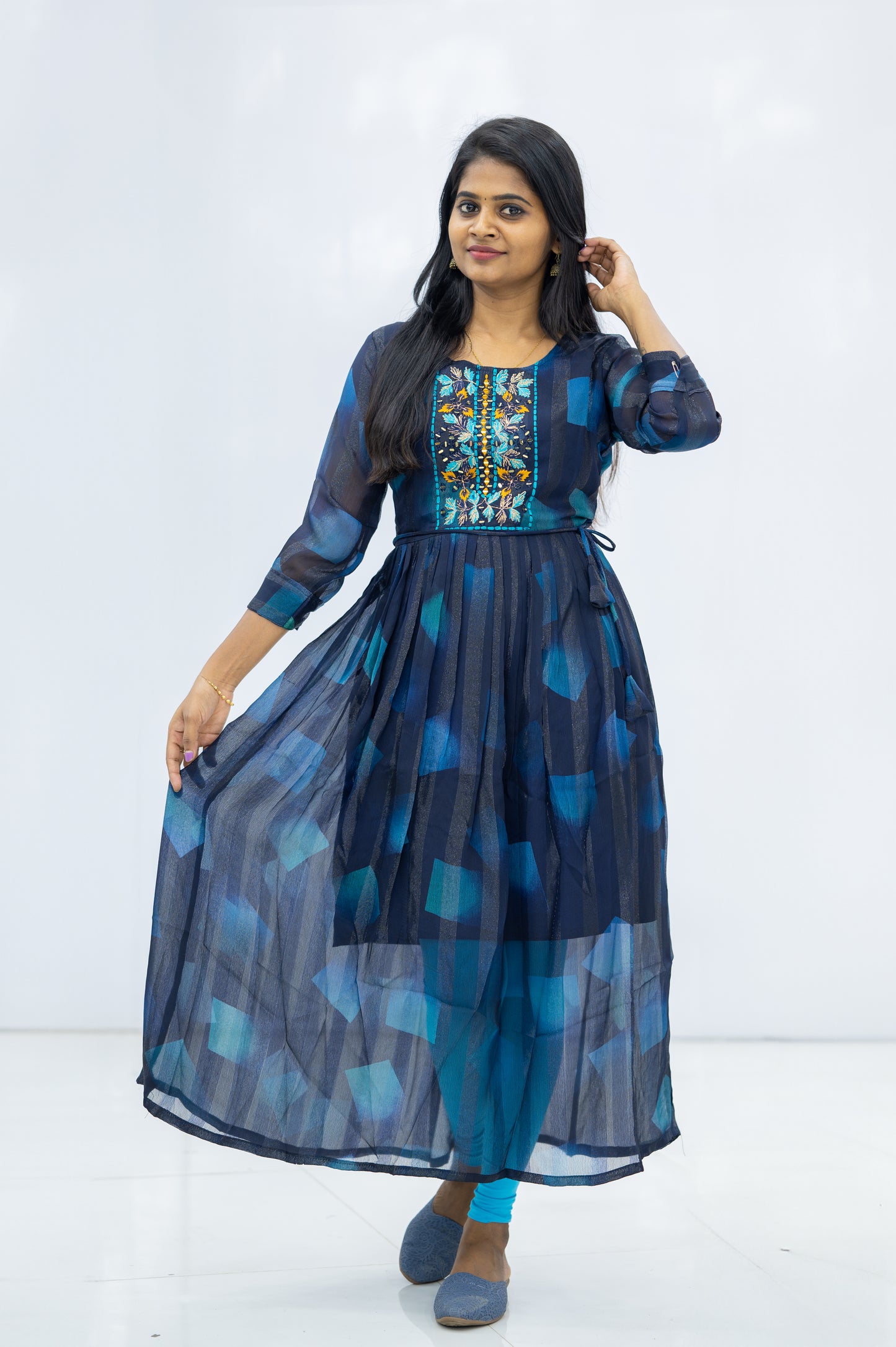 GEORGETTE ANARKALI KURTHI{D.NO AN0075}