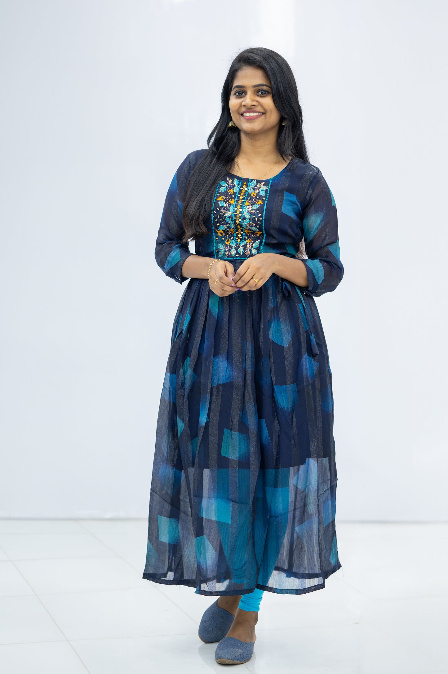 GEORGETTE ANARKALI KURTHI{D.NO AN0075}