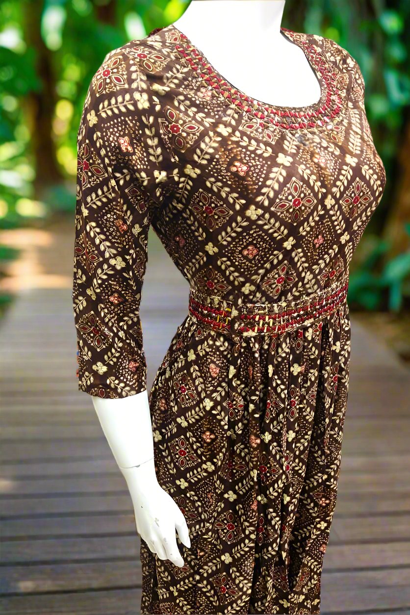 ANARKALI KURTHI{D.NO AN0013}