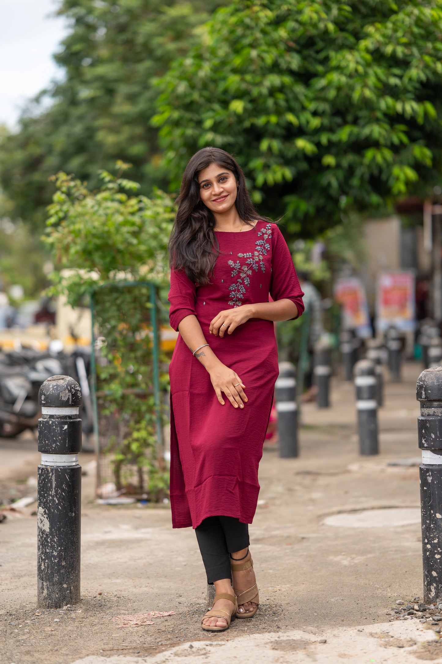 SIDE OPEN KURTHI{D.NO SC0021}
