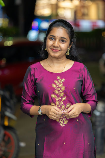 SIDE OPEN KURTHI{D.NO SC0027}