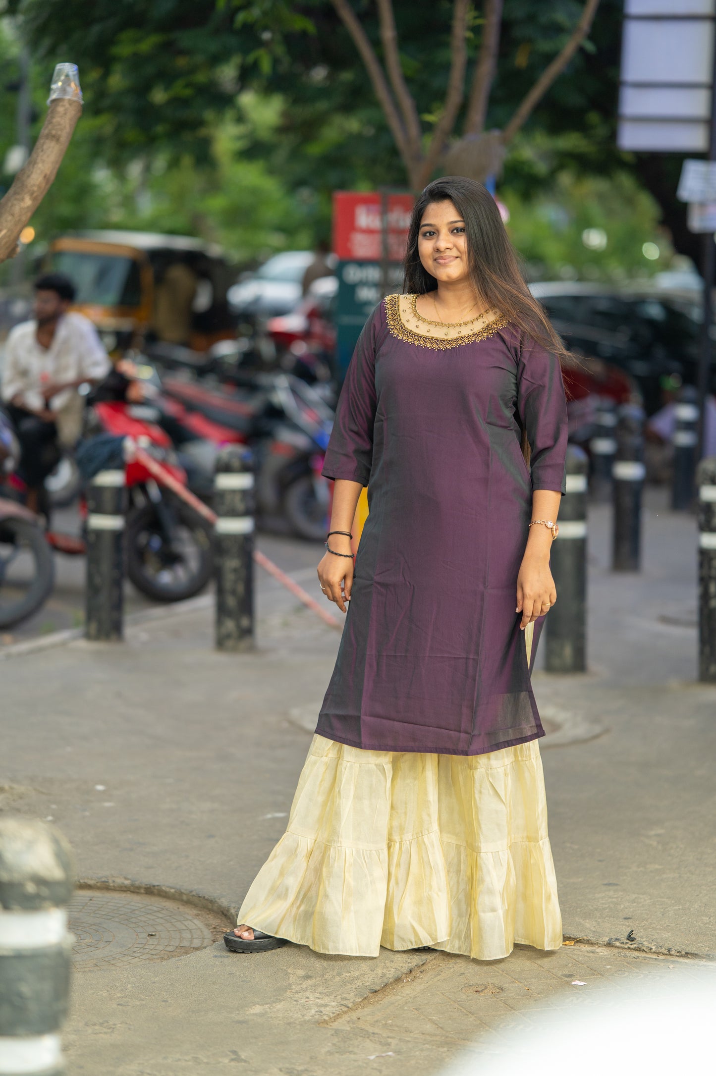 SIDE OPEN KURTI {D.NO SC0001}