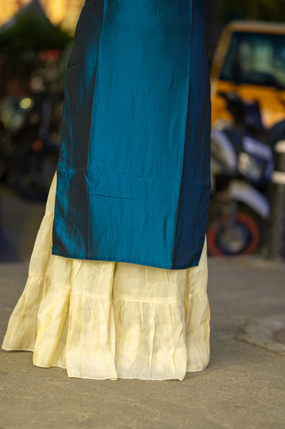 SIDE OPEN KURTI {D.NO SC0002}