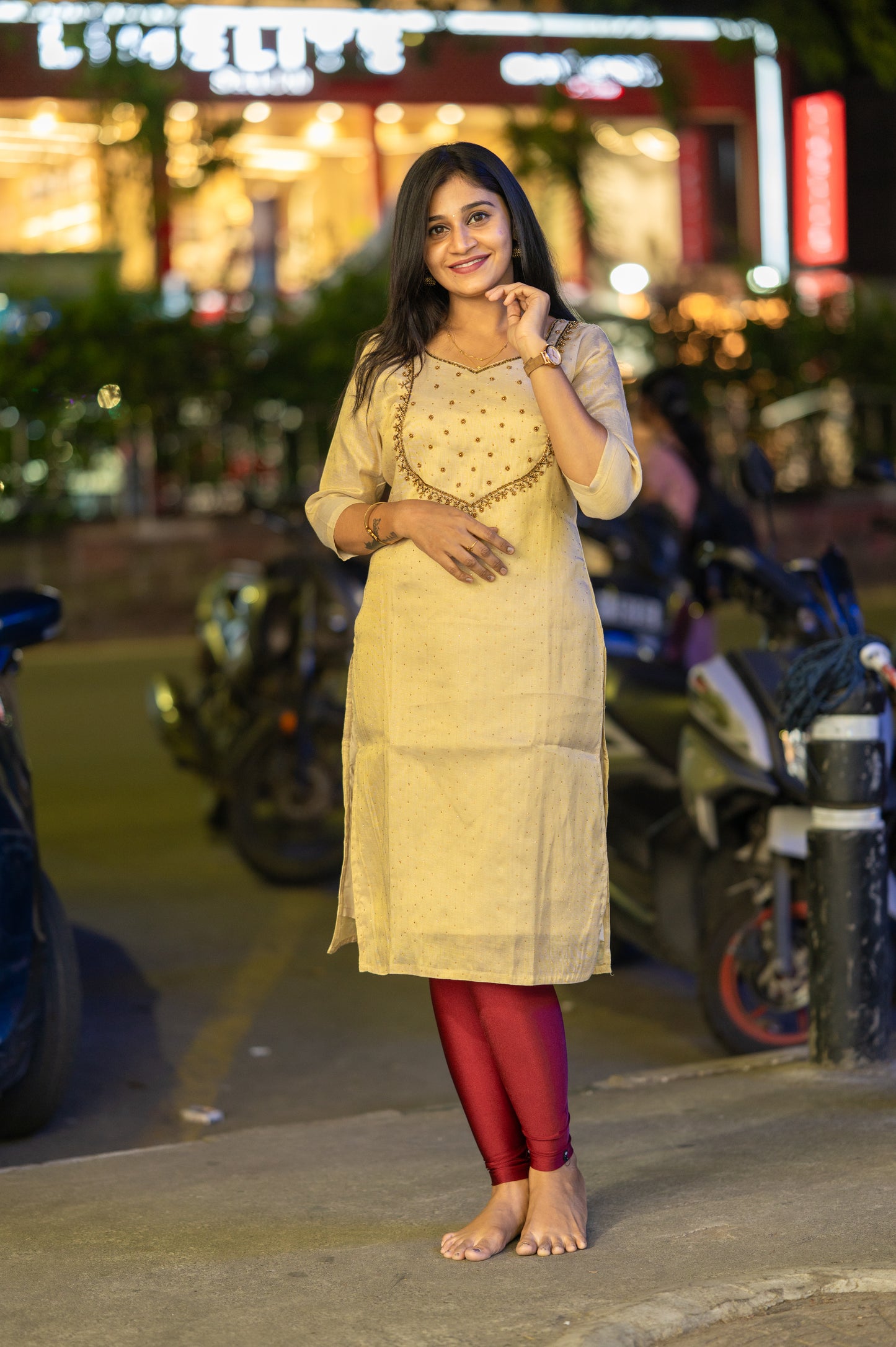 SIDE OPEN KURTI {D.NO SC0003}