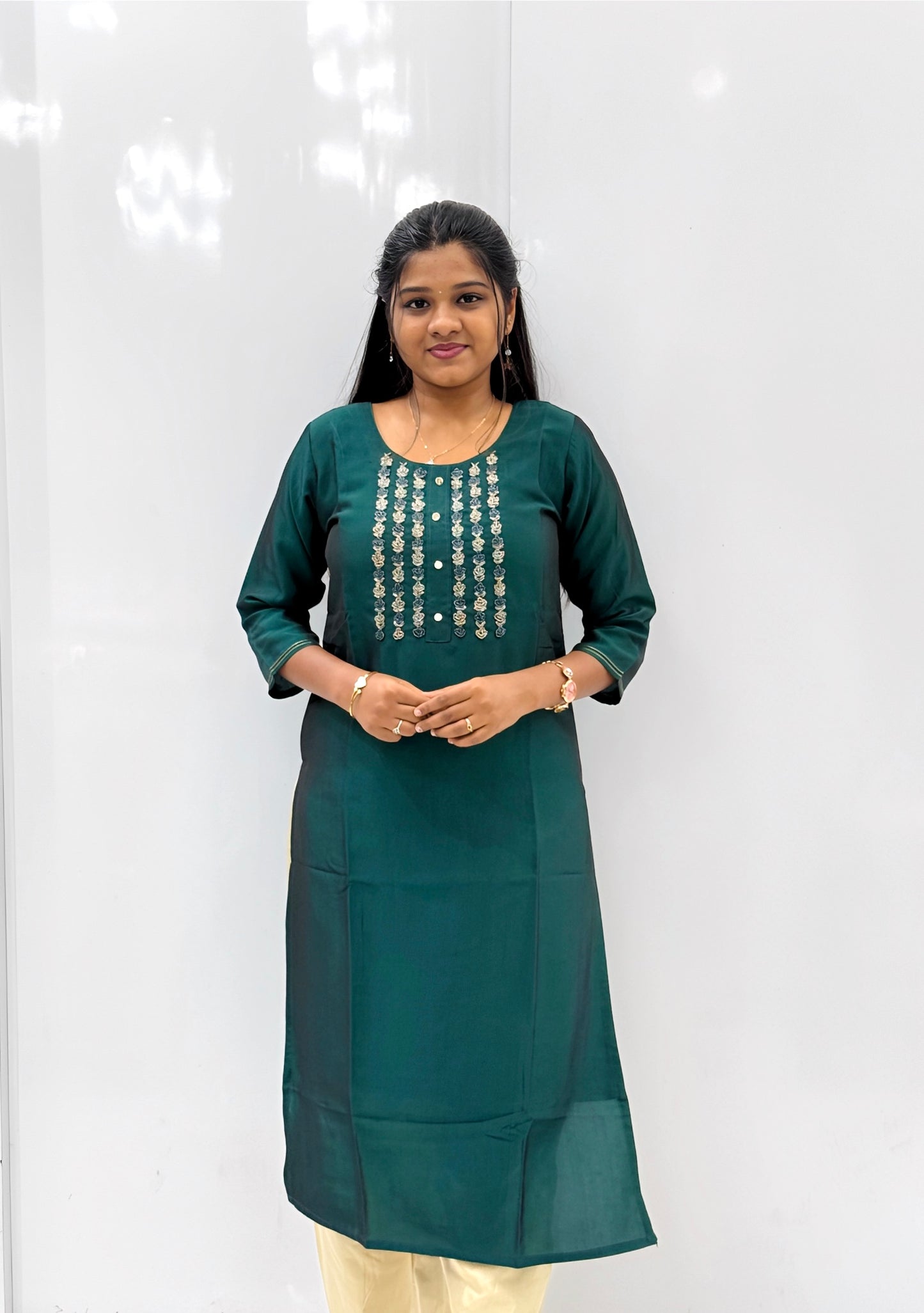 SIDE OPEN KURTI{D.NO SC0054}