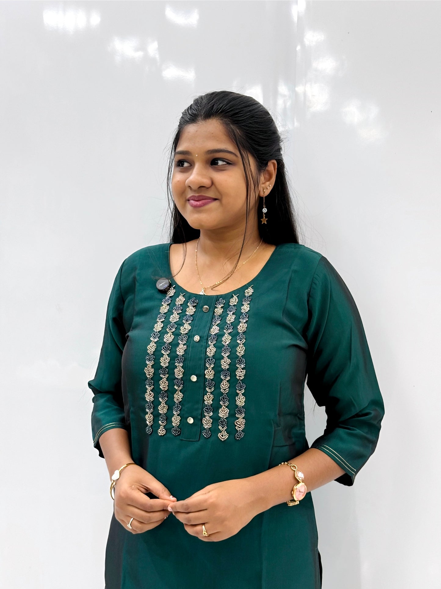 SIDE OPEN KURTI{D.NO SC0054}