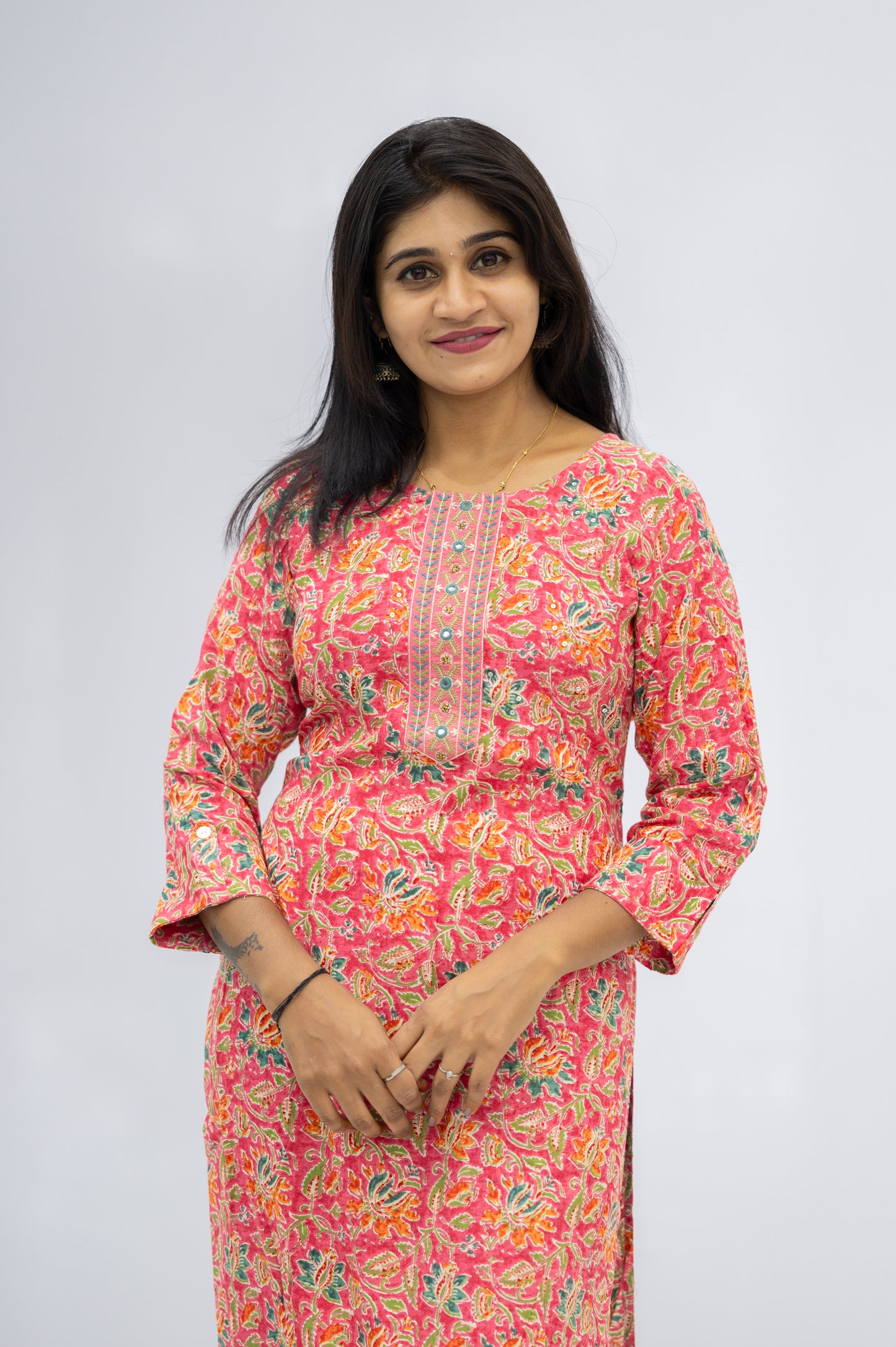 SIDE OPEN KURTHI