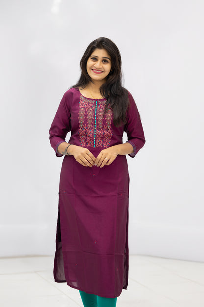 SIDE OPEN KURTHI