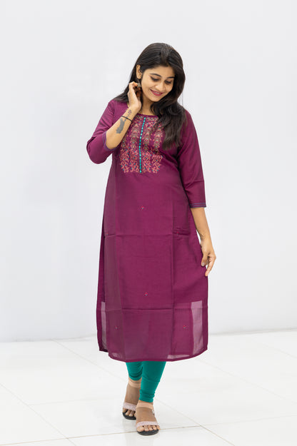 SIDE OPEN KURTHI