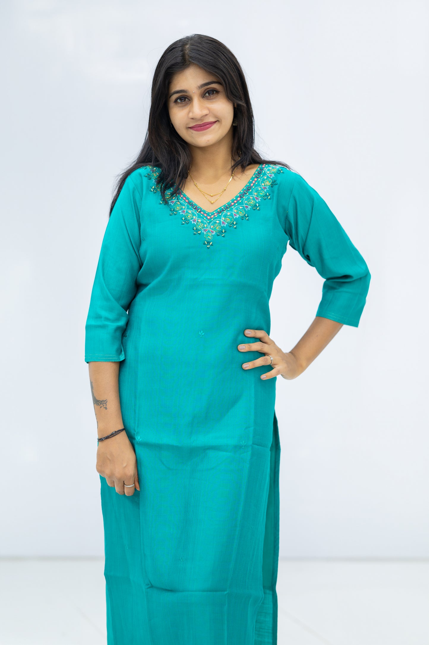 SIDE OPEN KURTHI