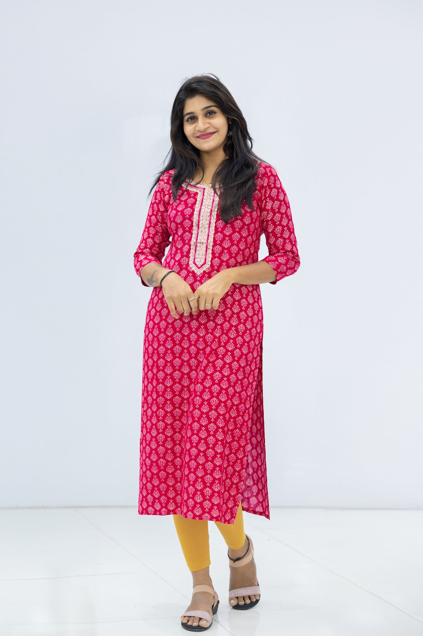 SIDE OPEN KURTHI