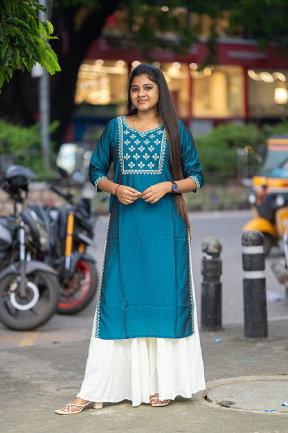 SIDE OPEN KURTHI