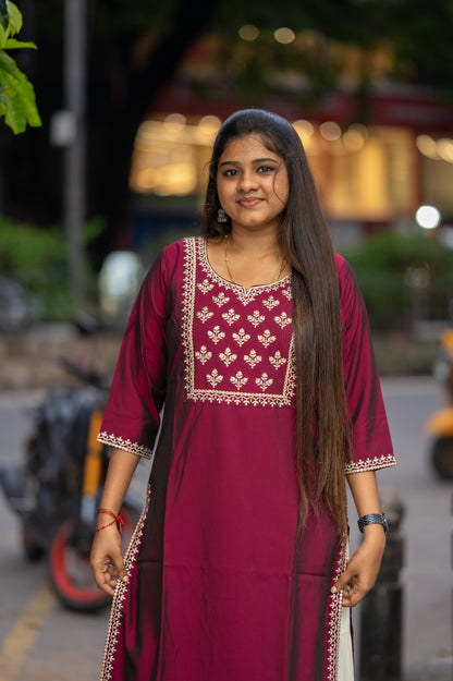 SIDE OPEN KURTHI{D.NO SC0015}