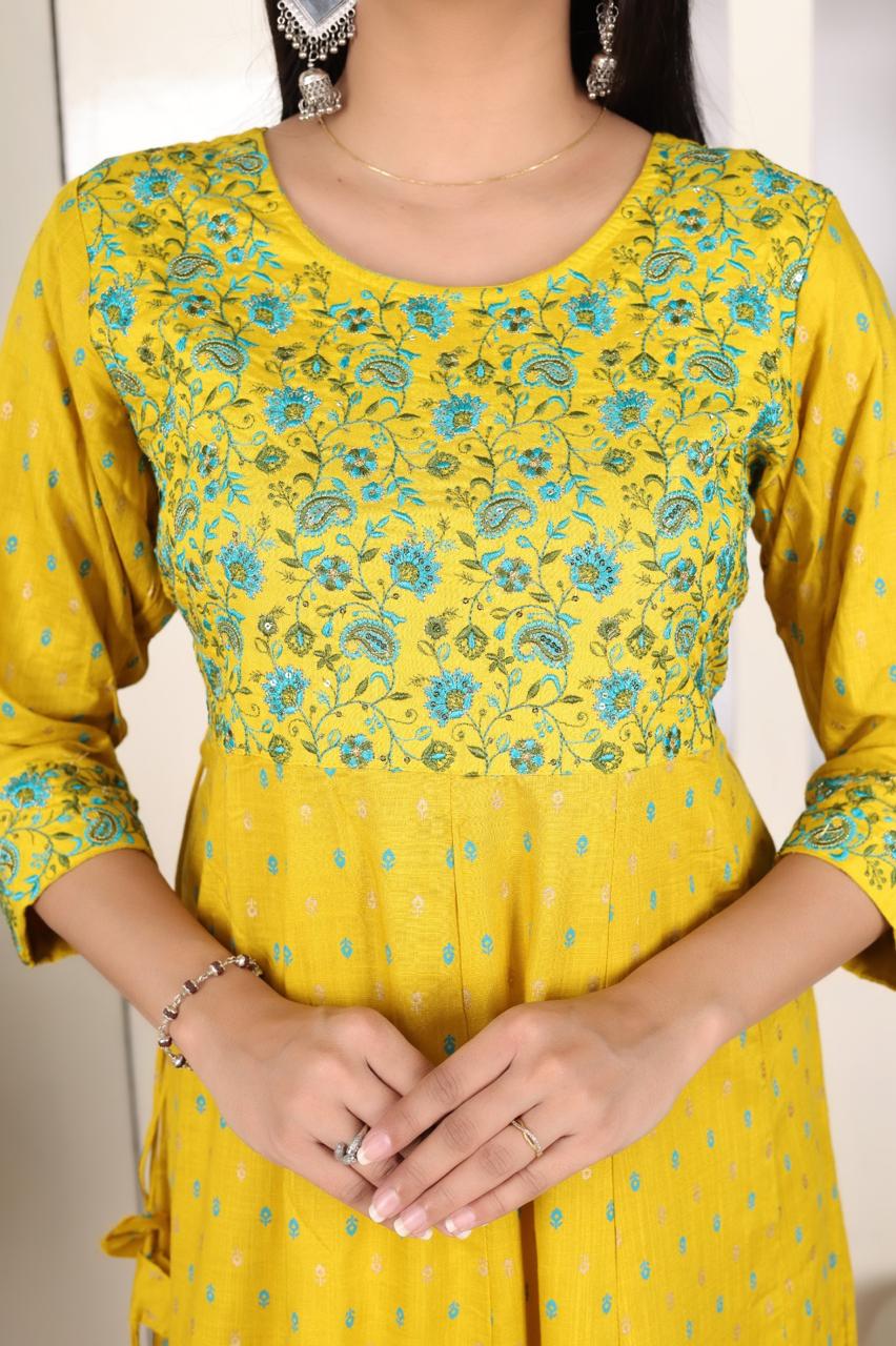 ANARKALI KURTHI